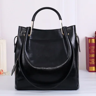 black ZKW Tot/распродажа, натуральная кожа, сумка на плечо, хорошее качество, женская сумка, фурнитура, Корейская складка, модная повседневная сумка-тоут - Цвет: black
