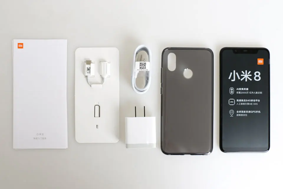 Глобальная ПЗУ Xiaomi mi 8 6 ГБ 64 Гб телефон Восьмиядерный процессор Snapdragon 845 21 &quot18 7: 9