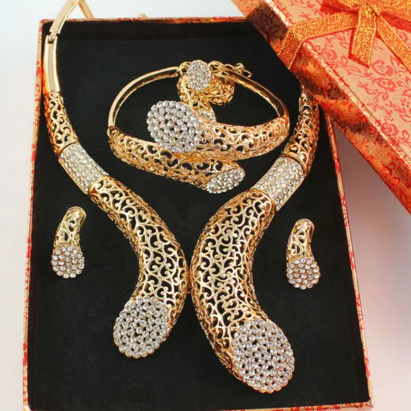 Комплект из колье серёг кольца и браслета с кристаллами|necklace tiger|accessories reviewaccessories