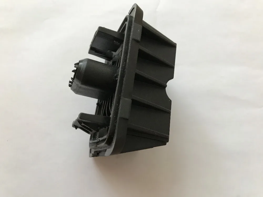 4PCS Jack Pad Under Car Support For BMW E82 E90 F10 F07 F02 E84 | Автомобили и мотоциклы