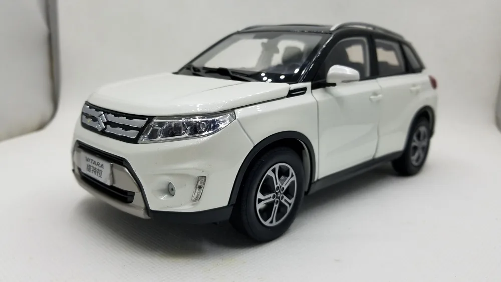 1:18 литье под давлением модель для Suzuki Vitara Escudo 2016 Белый внедорожник сплав