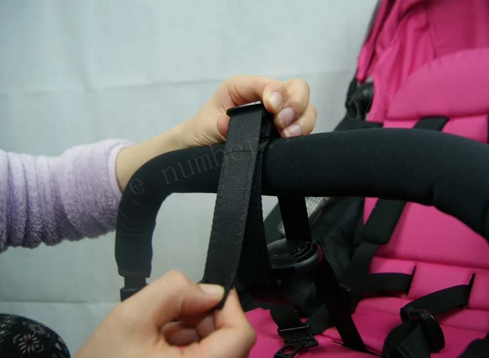 Детский автомобильный защитный ремень подлокотник для зонтика универсальный