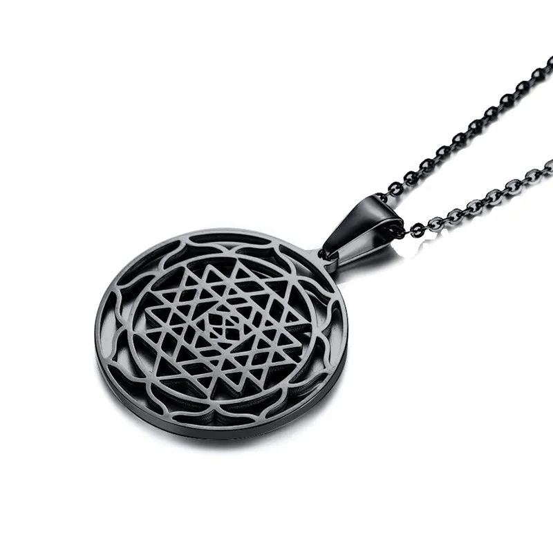 Очаровательное женское ожерелье кулон Sri Yantra Священная геометрия в черном и