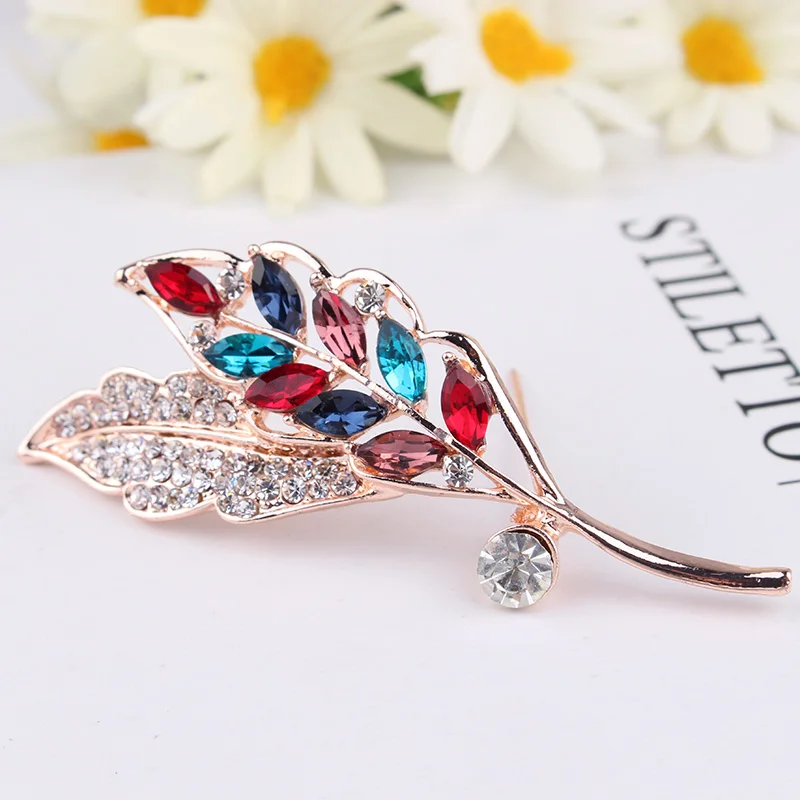 Брошь женская с кристаллами 6 цветов в наличии | Украшения и аксессуары