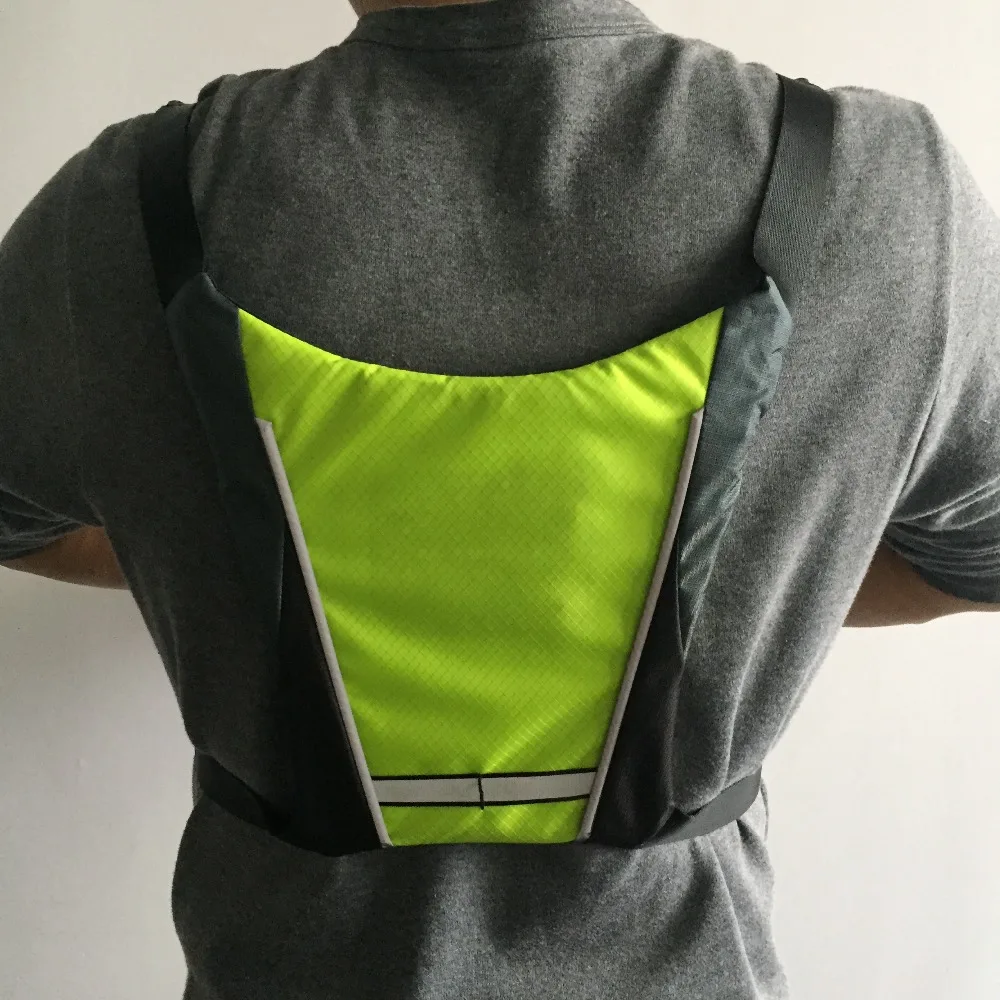 Светоотражающий жилет безопасности водонепроницаемый 48 светодиодный