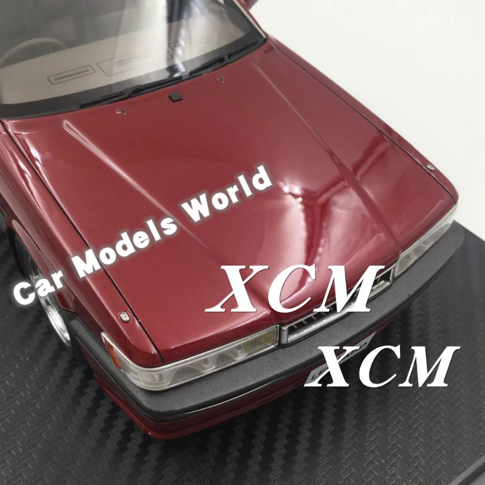 Полимерная модель автомобиля для IG Model Leopard 3 0 Ultima (F31) 1:18 (красный) + маленький
