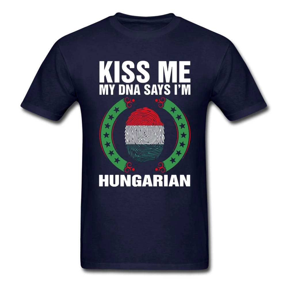 Футболка Kiss Me My DNA говорит что я венгерский футболка с флагом и отпечатком пальца