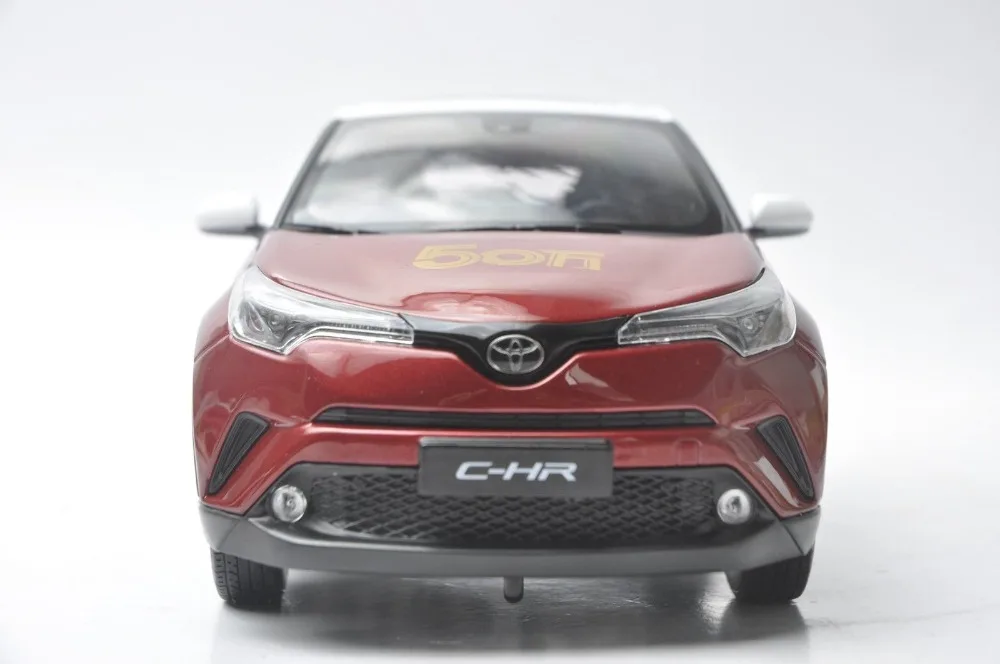 1:18 литье под давлением модель для Toyota C-HR все красные и синие Interier Игрушечная машина из сплава миниатюрная коллекция подарки CHR C HR