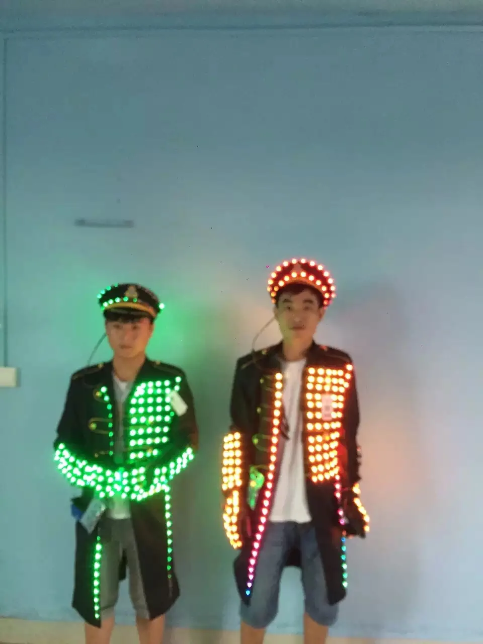 

Independent design of LED captain costume windbreaker costume show service with colorful navy cap