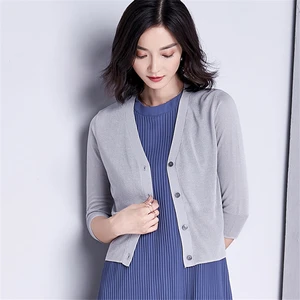 Ледяной шелк свитер кардиган женский 2019 Лето Солнцезащитный v-образный вырез короткое пальто снаружи тонкий секционный Модный повседневный Простой Топ W071