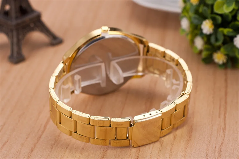 Новинка 2020 брендовые золотые часы с кристаллами повседневные кварцевые для