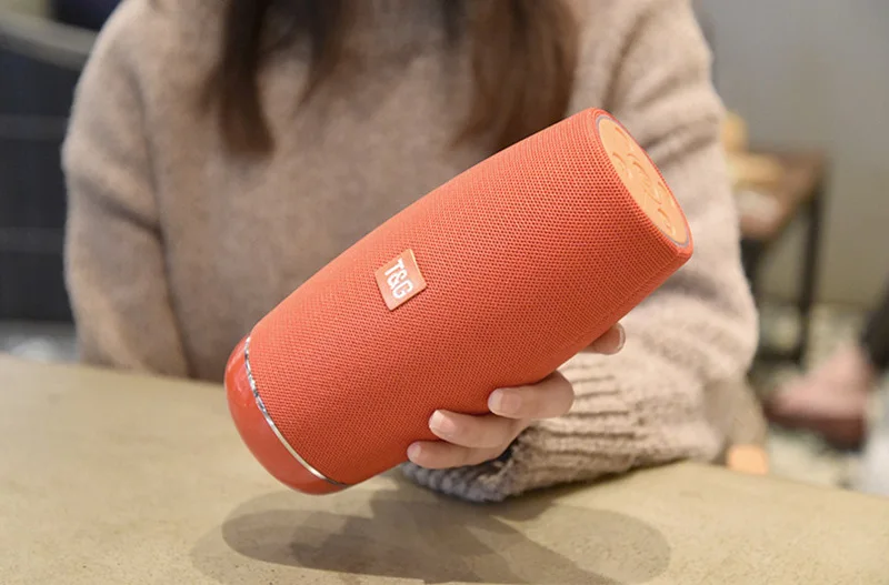 Портативный интеллектуальный беспроводной Bluetooth динамик стерео бас эффект Многофункциональный bluetooth-динамик электронный продукт универсальный - Цвет: TG108