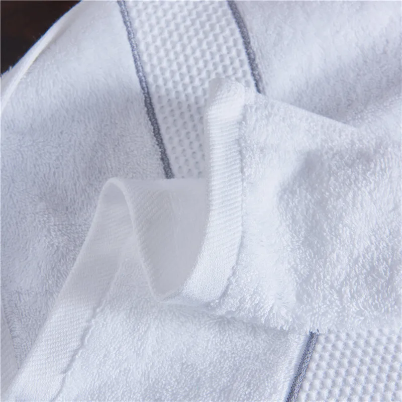 Белое хлопковое банное полотенце для пятизвездочного отеля мягкое и Впитывающее