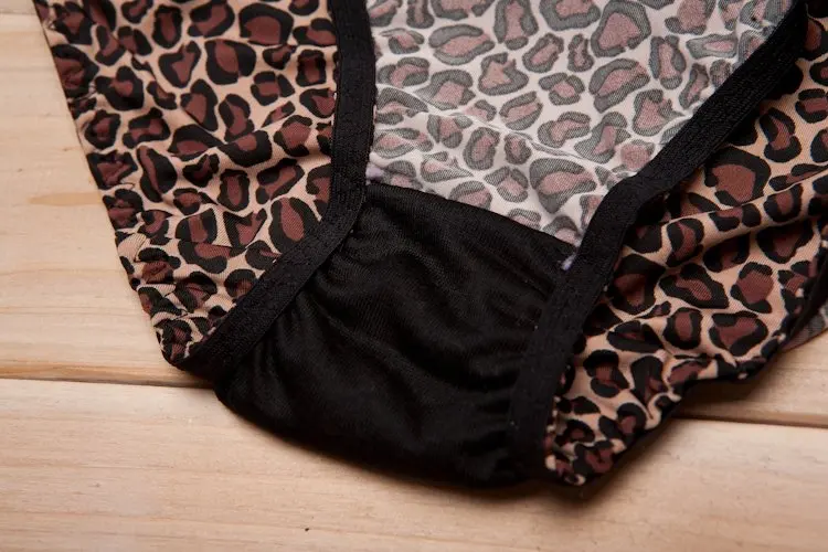 Sexy Bra Sets deep V-neck front button type push up underwear lingerie leopard bra Free shipping | Женская одежда