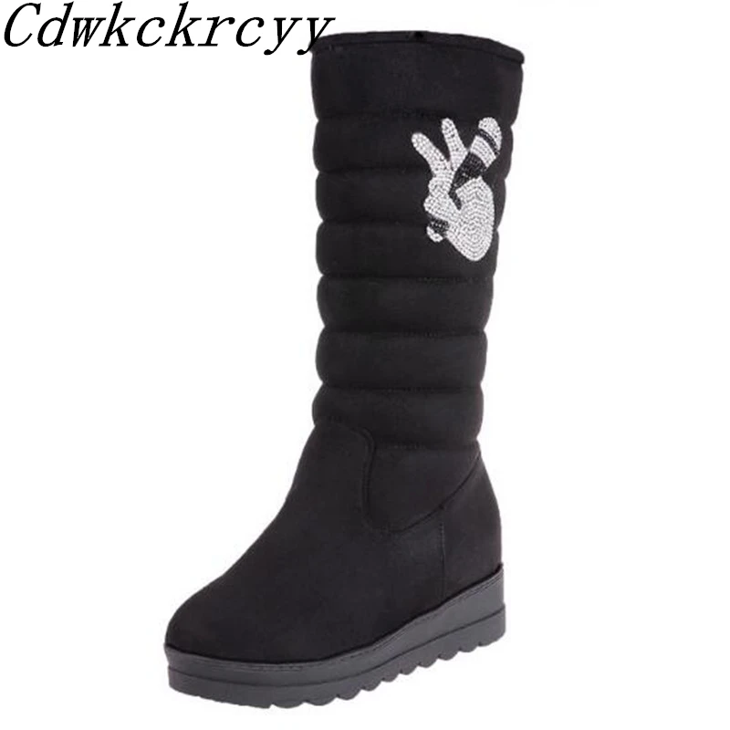 

Women Boots winter New style A thick bottomof a muffin Cashmere Winter boots fashion Rhinestone gules Snow boots plus size 34-39
