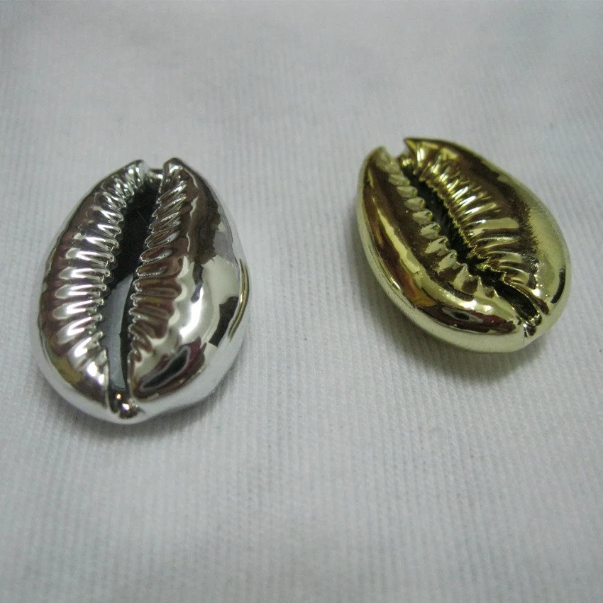 Распродажа! Подвеска из ракушек с Каури Маленькая подвеска золотой морской