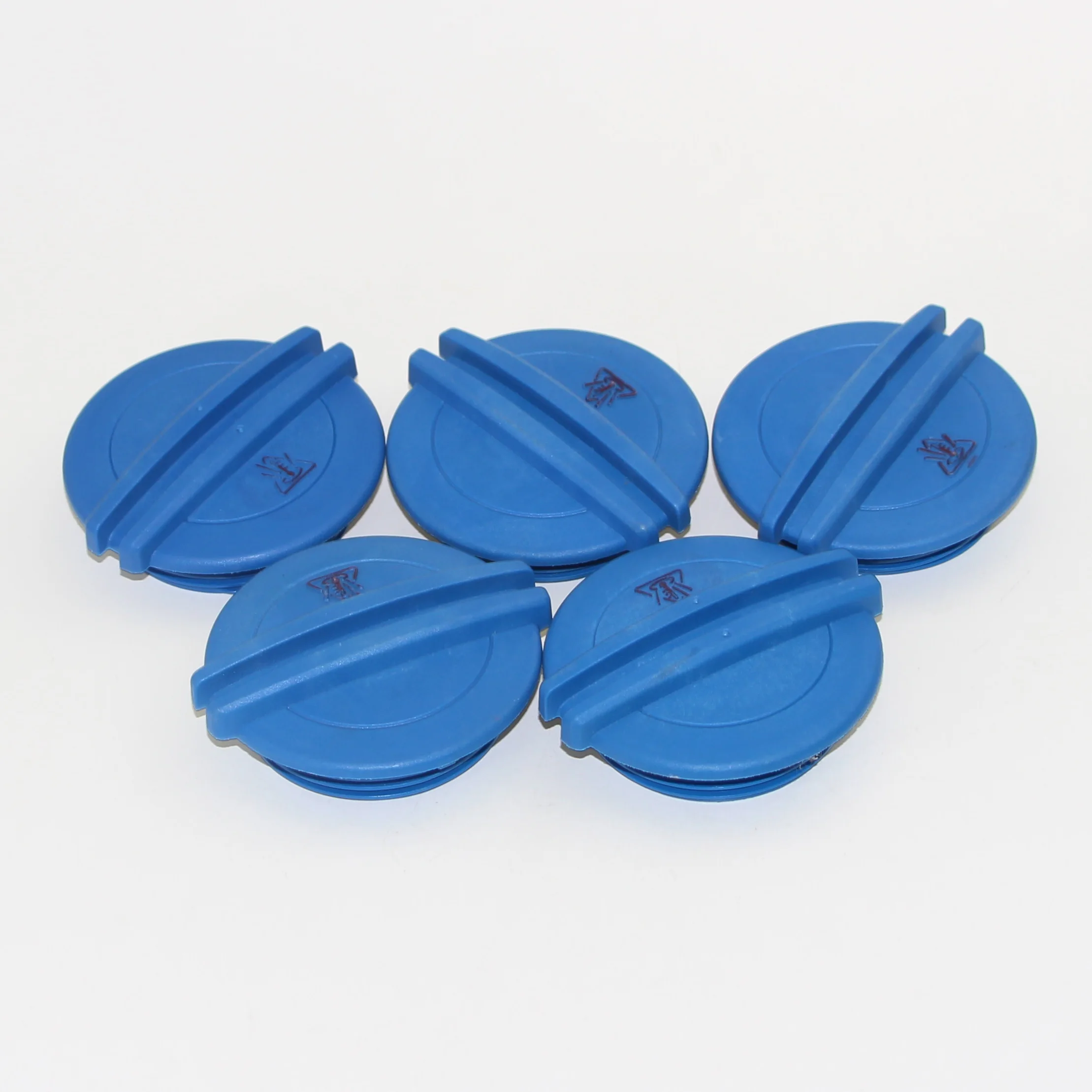 5 шт. расширения резервуар Хладагент поддон для слива воды Кепки Beetle Golf 6 MK6 Passat B5 CC