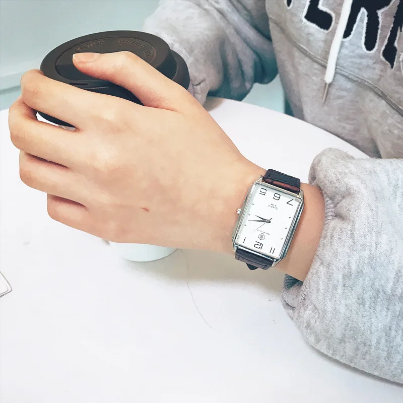 Мужские классические часы в римском стиле кварцевые наручные с прямоугольным