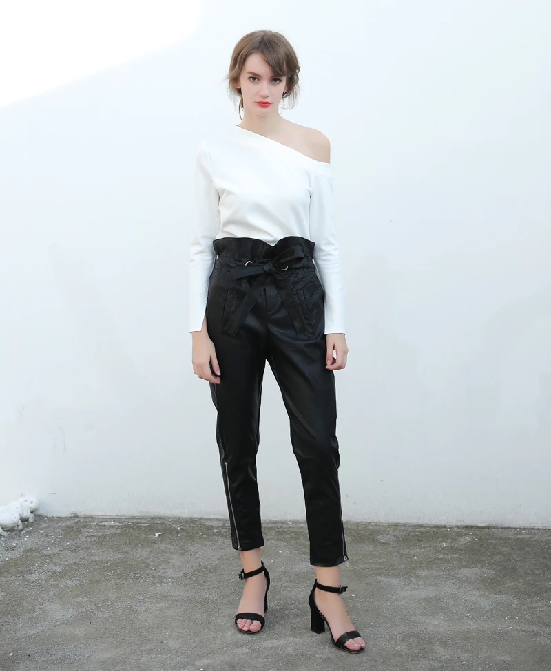 Twotwinstyle Мотобрюки для Для женщин Искусственная Кожа Женский карандаш Брюки рюшами Кружева до Высокая Талия модная одежда Большие размеры Осень