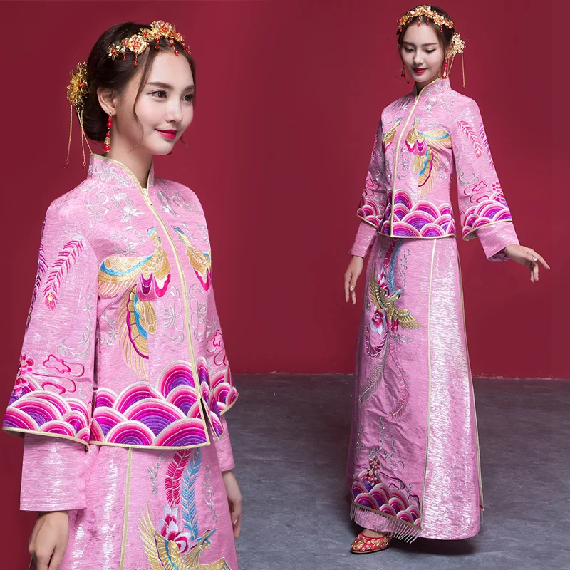 

South East Asian Malaysia Traditional Wedding Cheongam show Kimono dress Phoenix gown Robe Pink bride's Chinese wedding dress