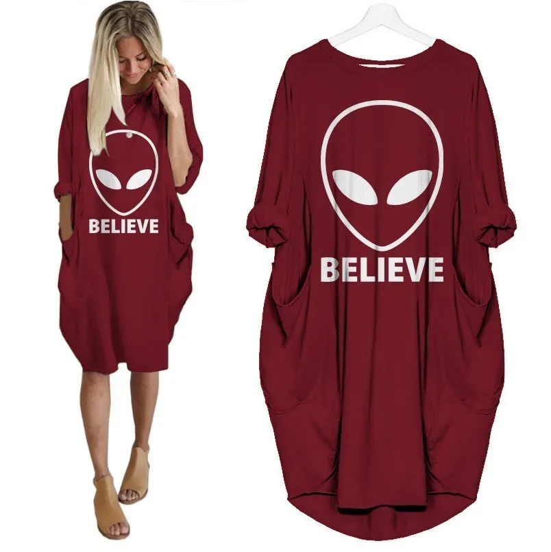 

2019 new Fashion T-Shirt for Women Alien face printed funny Tshirt Plus Size Tops Graphic Tees Women Off The Shoulder