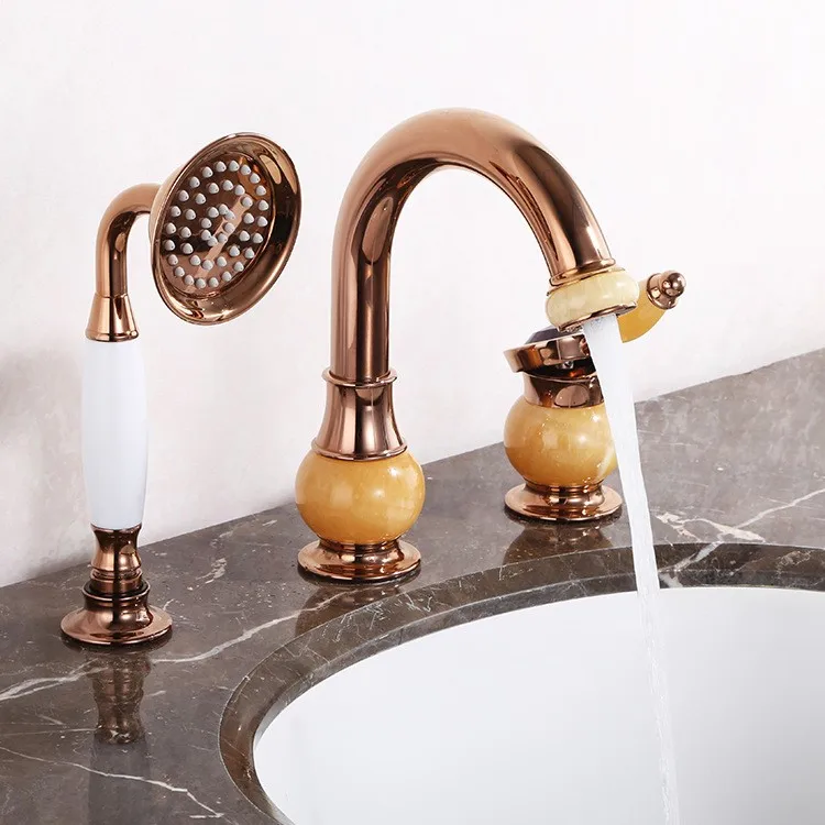 Фото Роскошный смеситель для раковины в ванной комнате из розового золота с