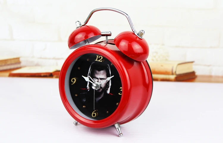 Мода творческой 3D стереоскопический фильм герой тор металл цифровой будильники