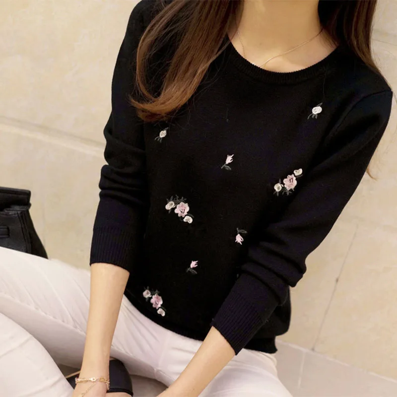 Свитер женский с вышивкой вязаный пуловер длинным рукавом короткий осенний