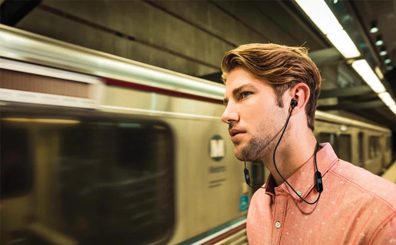 JBL T110 наушники плотно прилегающие к уху, проводной/Беспроводной с микрофоном, спортивные музыкальные чистый басов гарнитура для iPhone смартфона
