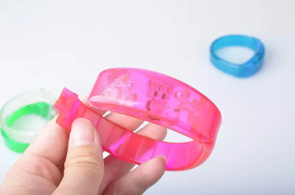 Oice управляемые СВЕТОДИОДНЫЕ светящиеся браслеты для вечеринок концертов