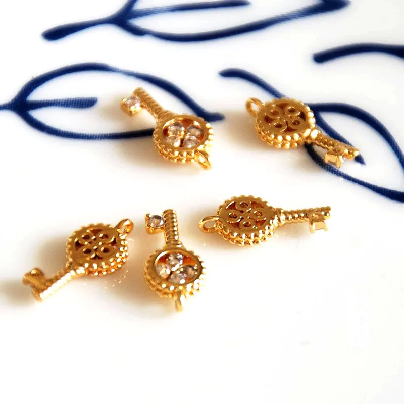4 шт./лот золотые подвески Золотые ключи cz камень кубический цирконий встроенные