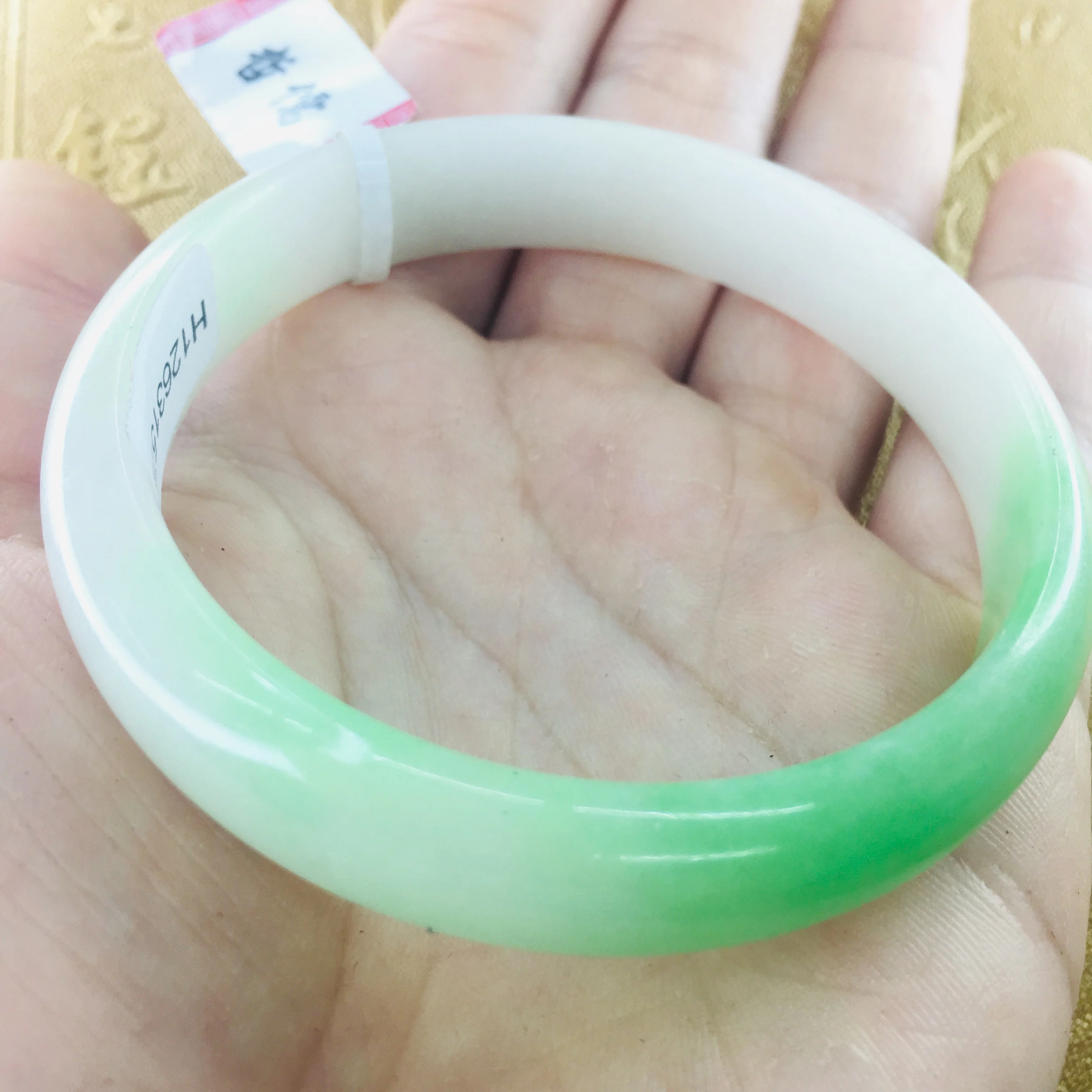 

Send Certificate Natural Jadeite Bracelet Beautiful Half Green Half White 54-61mm Female Princess Jade Bracelet Jewelry Gift