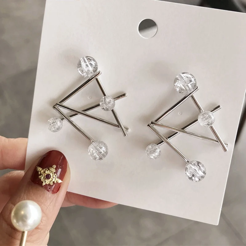 silver color crystal MENGJIQIAO новые корейские серьги-гвоздики с искусственным жемчугом и геометрическим кристаллом для женщин элегантные ювелирные изделия с неровным крестом Oorbellen подарок - Окраска металла: silver color crystal
