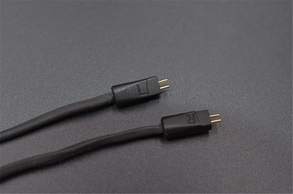 Плотным верхним ворсом KZ ZS5/ZS6 специальный кабель 0,75 мм 2-контактный Модернизированный кабель заменить кабель Применение для плотным верхним ворсом KZ ZS3/ZS4/ZS5/ZS6 с микрофоном