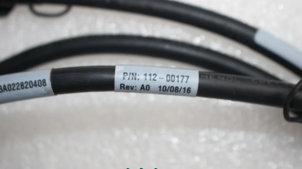 

NETAPP X6558-R6 112-00177 QSFP External SAS Cable QSFP to QSFP 10 meters