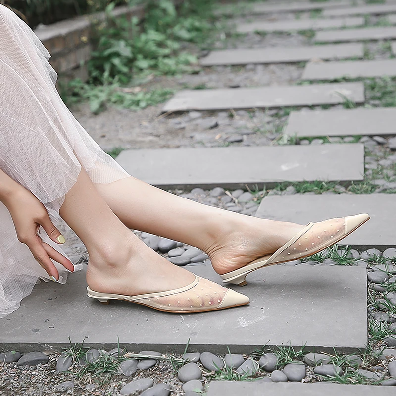 

ISNOM 2019 New Women Slides Shoes Strange Style Summer Slippers Female Pointed Toe Mules Shoes Leather Mesh Polka Dot Shoes