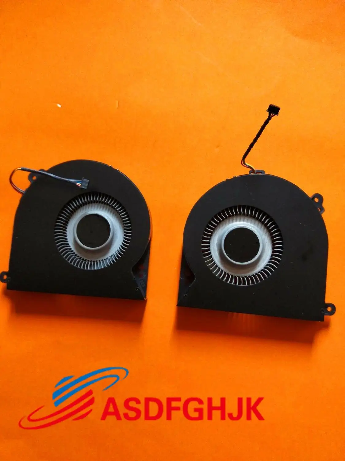 

Used Original For Lenovo ideapad-17ISK y900 Y910 Y920 cooling fans 1 pair Test OK