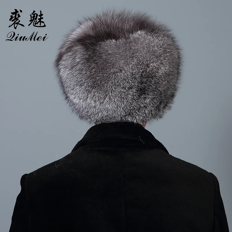 2018 Genuine Silver Fox Fur Hats Men Real Raccoon Fur Thick Warm Lei Feng Cap for Russian Men Bomber Hats Winter Real Fur Hat
