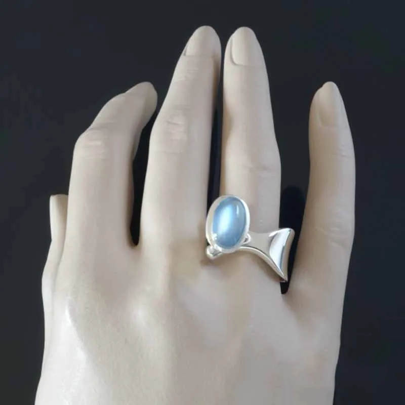

Delicate Adjustable Oval Moonstone Rings For Women Gift Charm Engagement Jewelry Natural Opal Cat Eye Rings Anel Femme Z4J435