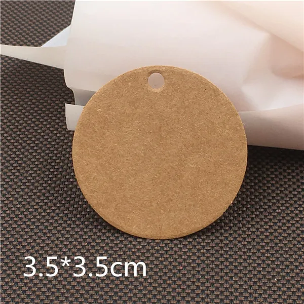 3.5x3.5cm brown 100 шт многоформенная крафт-бумага подарочные Висячие картонные ярлыки этикетки для одежды открытки круглые и в форме сердца цена Пустые бирки - Color: 3.5x3.5cm brown
