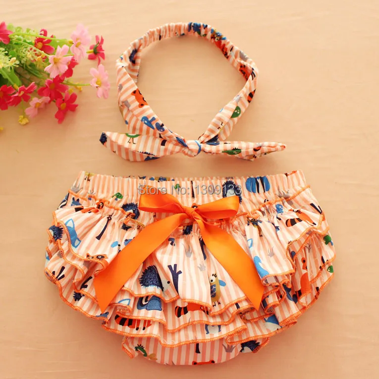 В полоску с рисунками животных лисы из мультфильмов пышные День рождения Одежда