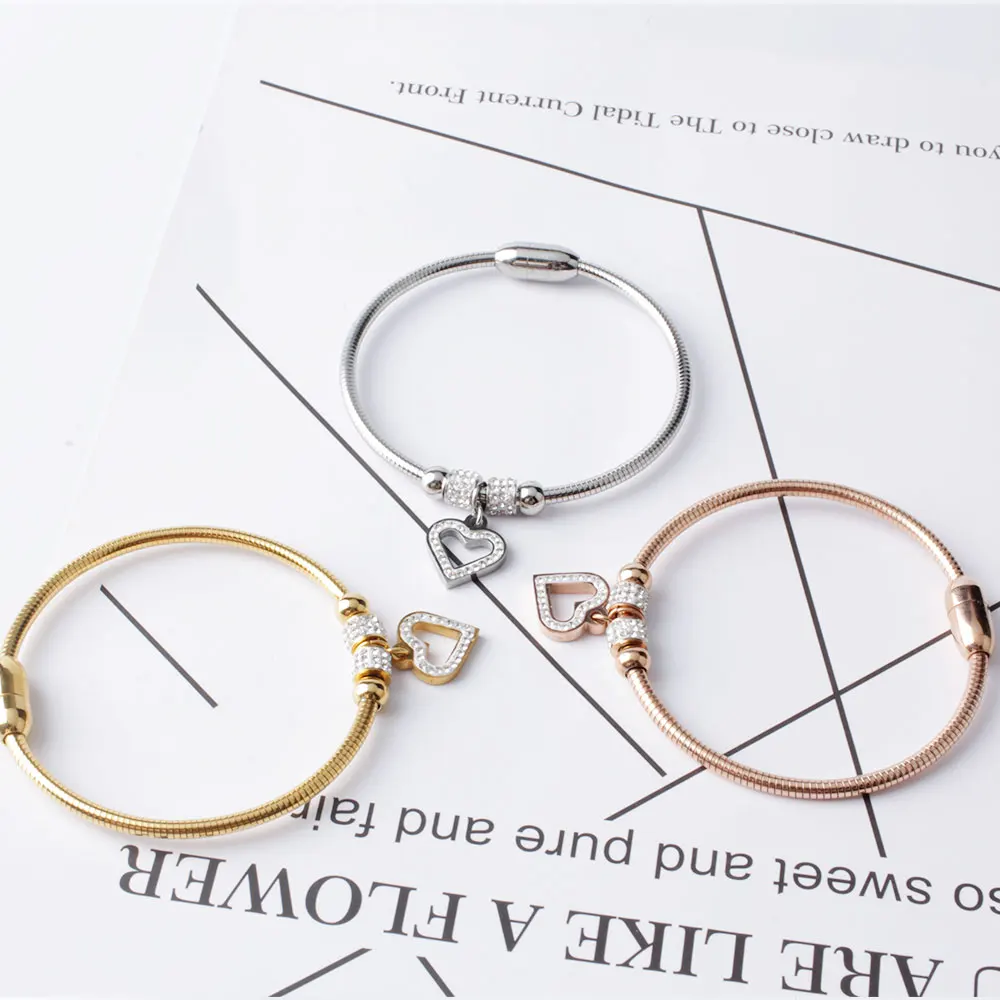 FINE4U B110 Luxury Love Heart Charm Bracelets 316L Stainless Steel Snake Chain Bracelet &amp Bangle Magnet Clasps | Украшения и