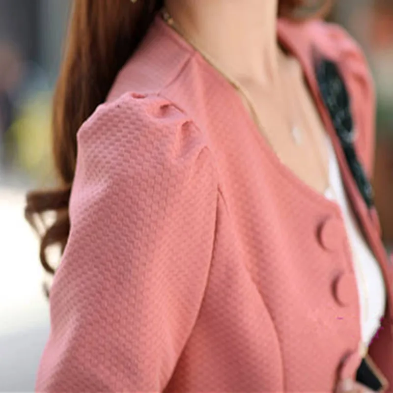 Женская короткая куртка LD006 приталенная с круглым вырезом и высокой талией в