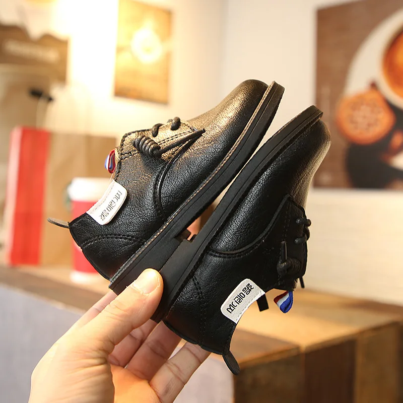 2019 New black boy's&ampgirl's leather rubber bottom shoes Unisex English style children's soft in winter | Детская одежда