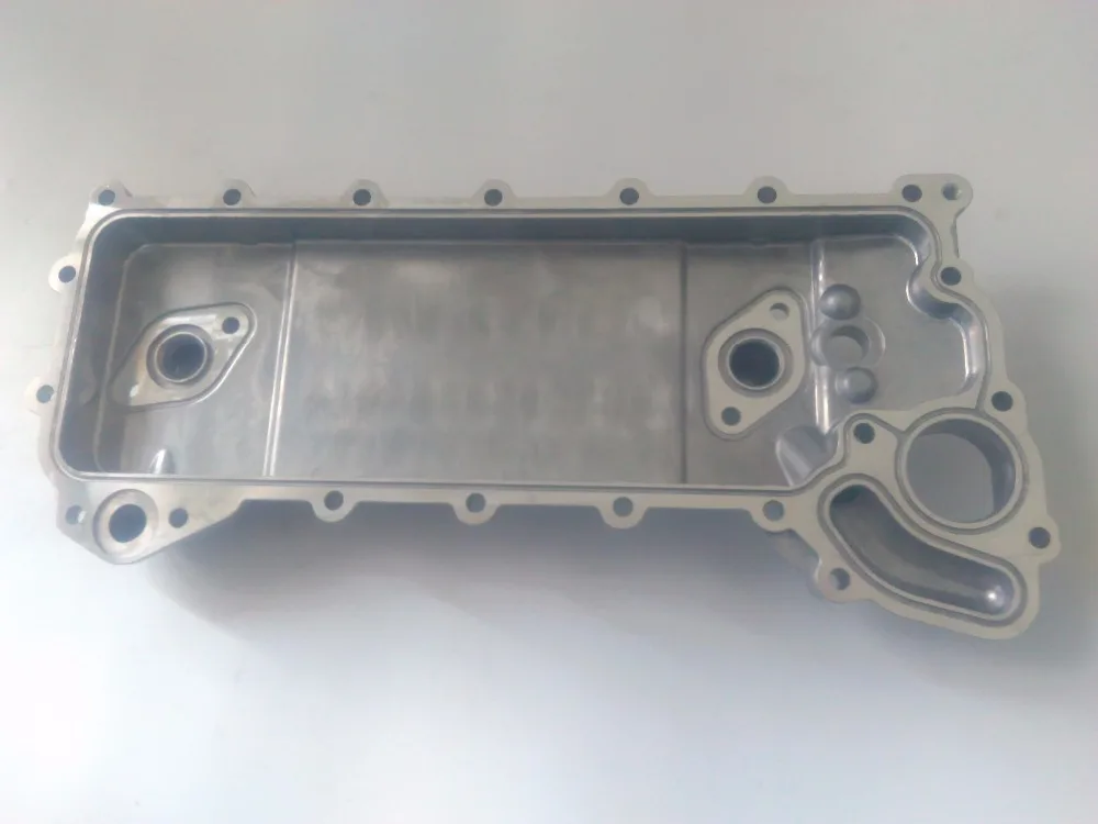 Масляный радиатор для Isuzu NPR-HD NQR 4HK1 4HE1 5.2L Hitachi ZX230 ZAX360-3G ZX240-3 |