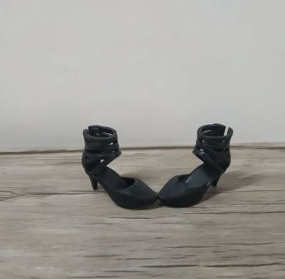 Кукольная обувь для полных и высоких куклы BB BBI934 - Цвет: a pair of shoes