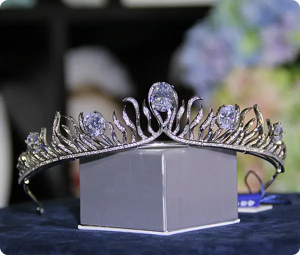 Свадебная тиара с кристаллами корона принцессы конкурс выпускного вечера