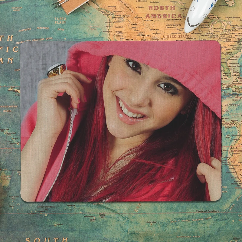 Новый дизайн прочный резиновый коврик для мыши MaiYaCa Ariana Grande размер 25x29 см 18x22