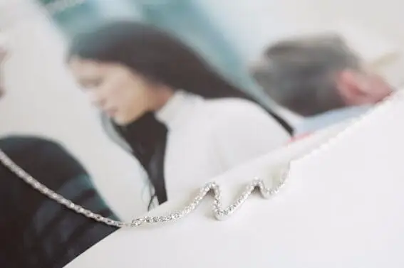 Маргаритки Bijoux 2018 динозавр собака жемчуг горох череп ожерелье-подвеска животное