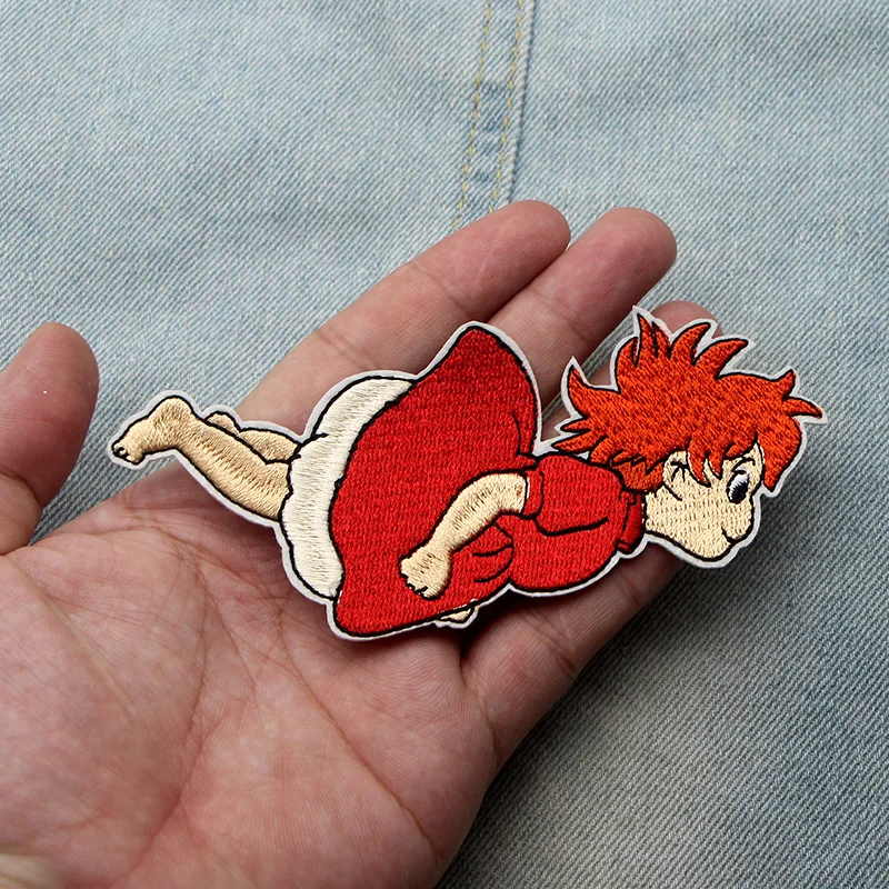 Ponyo на скале аппликационные заплатки Сделай Сам Железный На para обуви джинсы сумка рубашка одежда Джерси наклейки в стиле панк вышитые значки E0073